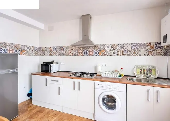 Gardenia 200m De La Playa, Solo Familias Y Parejas Holiday home