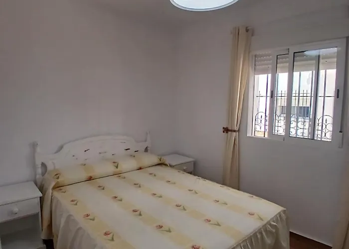 Holiday home Gardenia 200m De La Playa, Solo Familias Y Parejas *