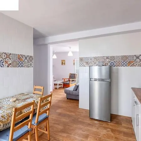 Gardenia 200m De La Playa, Solo Familias Y Parejas Vakantiehuis *