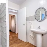 Alojamiento Gardenia 200M De La Playa, Aire Acondicionado Y Wifi Hébergement de vacances