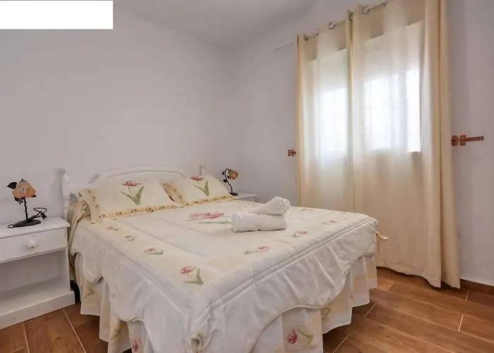 Casa de Férias Gardenia 200m De La Playa, Solo Familias Y Parejas *